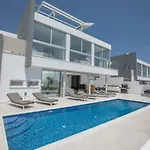 Villa Blue Pearl