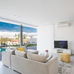 Blue Pearl Villa
