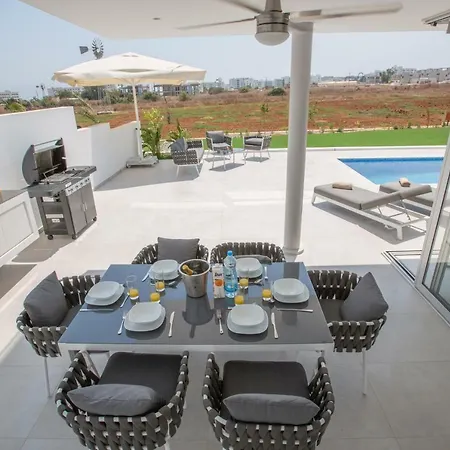 Blue Pearl Protaras